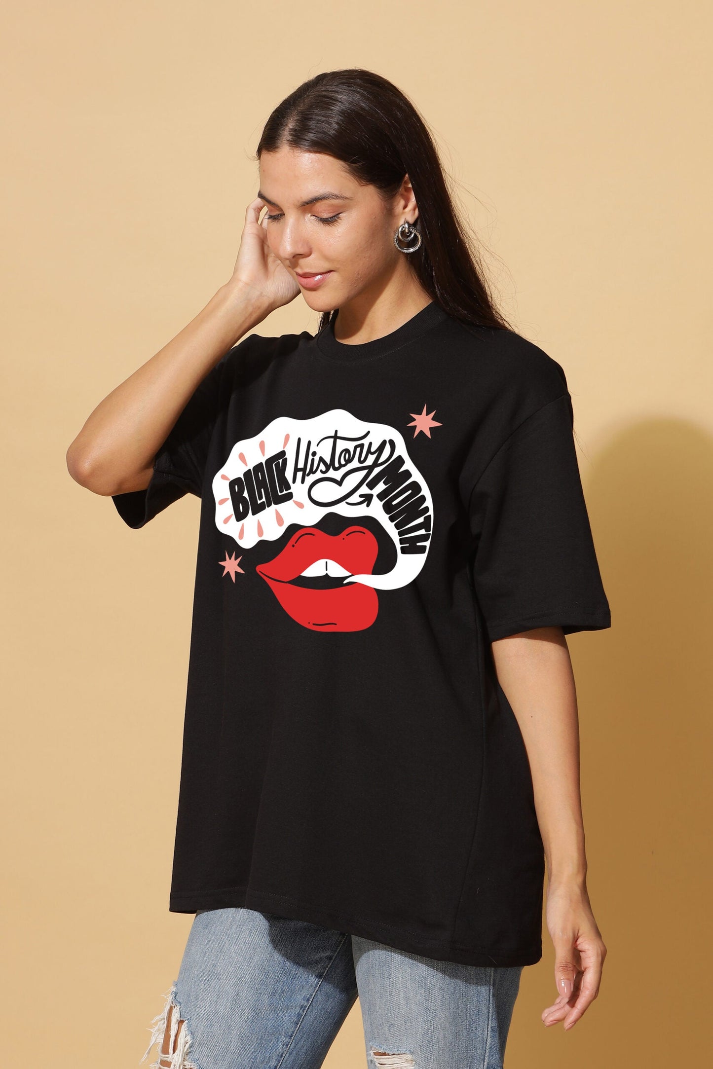 Moovio's Luxe Black Premium Oversize Tee