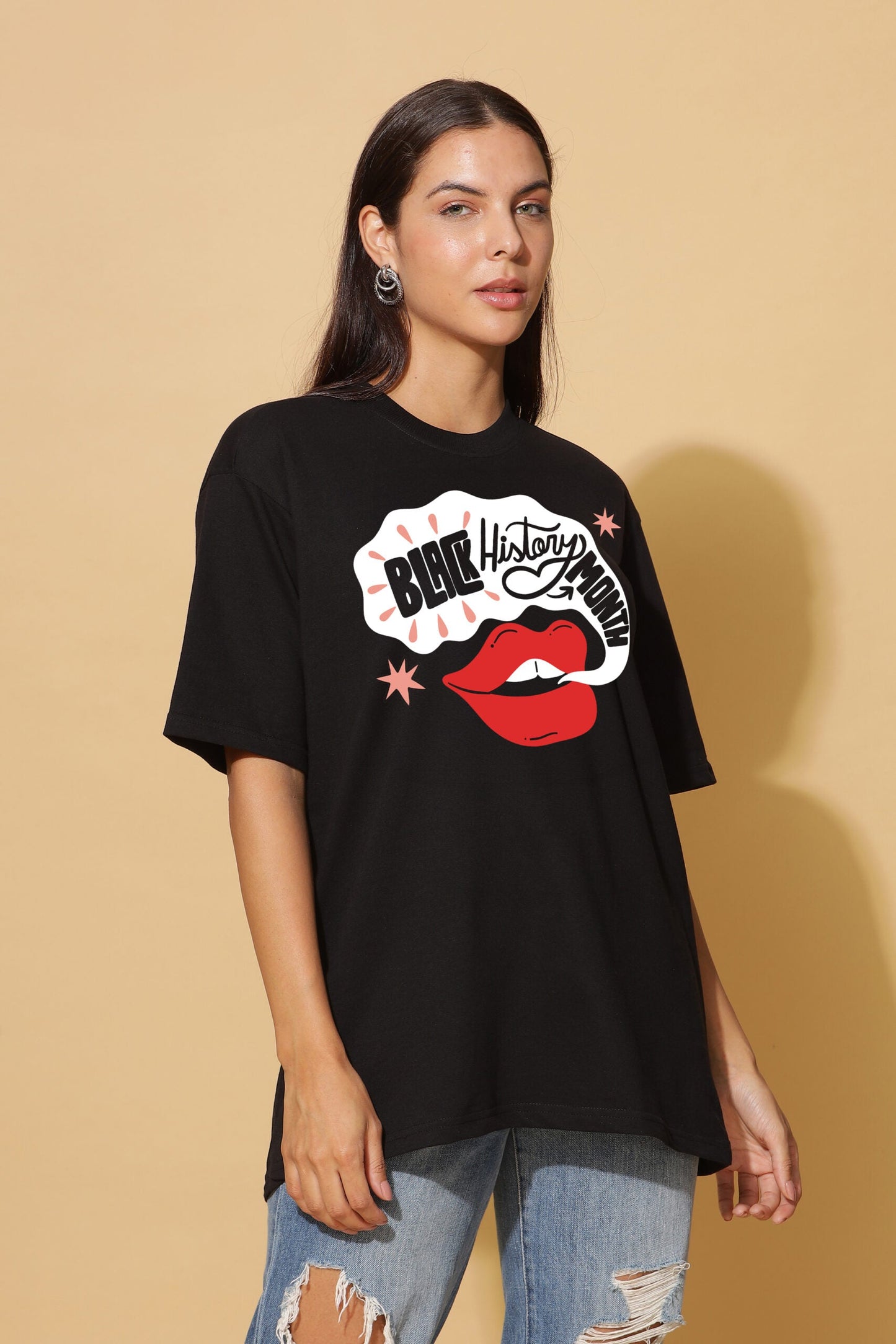 Moovio's Luxe Black Premium Oversize Tee